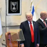 Trump knesset speech applause 700x400