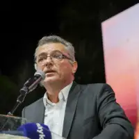 Tufan Erhurman AA