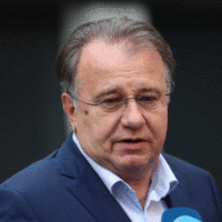 Nermin niksic april20023 dzkrsa2