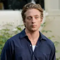 Jeremy Allen White