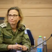 Yifat tomer