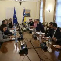 Denis becirovic kaja kallas