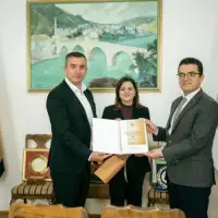 Osman Ćatić tika