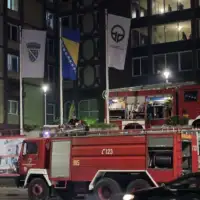 Tuzlapozar 1 Dom penzionera Tuzla Foto Anadolija Ahmet Besic 872x610