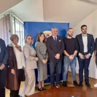 Prosvjetni radnici u Kantonu 10 dobivaju povisicu