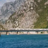 Voz medjunarodni 1762525293