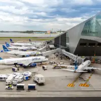 Aerodrom SAD Shutterstock