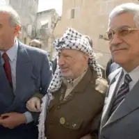 Yasser Arafat Mahmoud Abbas i Munib al Masri