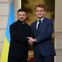 Macron zelenski epa