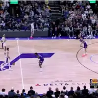 Los Angeles Lakers Jusuf Nurkić 11