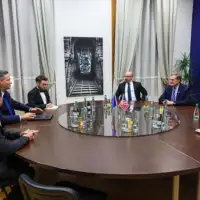 Denis Becirovic  Donald Norcross Mike Turner s američkim kongresmenima Foto: Predsjedništvo BiH