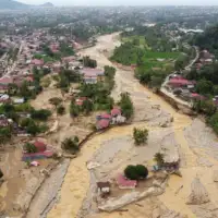 Indonezija poplave 11