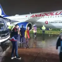 Istambul Turska avion pri polasku iz Pristine sletio s piste