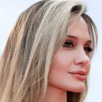 Angelina Jolie