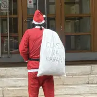 Djed mraz cik sinisa karan