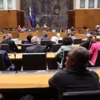 Slovenija parlament AA