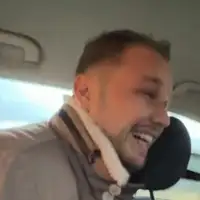 Drasko Stanivukovic obradovao je djevojku koja je dozivjela saobracajnu nezgodu