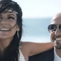 Svicarska svajcarska vlasnik bara Moreti sa suprugom