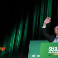 Antonio Jose Seguro A format avif width 1200