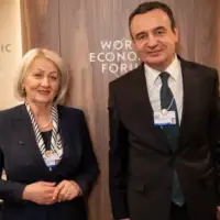 Borjana Kristo kurti