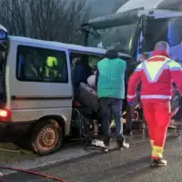 Saobracajna nesreca na putu Sarajevo Pale 02