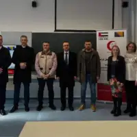 Vares emiratski crveni polumjesec opremio kabinet u os vares92650