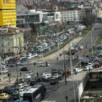 tramvaj iskočio iz šina Kilometarske kolone i potpuni kolaps saobracaja