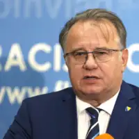 Nermin Niksic 02 fena