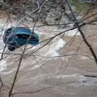 Kladanj auto sletilo u rijeku