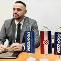 Jozo Ćosić
