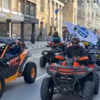 Defile kvadova povodom Dan nezavisnosti Bi H