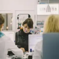 Apoteka lijekovi 872x610