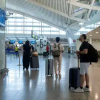 Aerodrom avion putnici 872x610