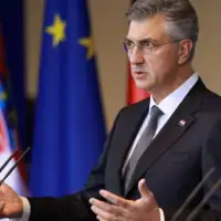 Andrej plenkovic 3 872x610