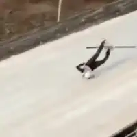 Italijanski skakac dozivio tezak pad 872x596