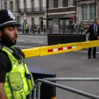 Policajci velika Britanija