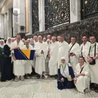 Mekka umra 04 Hodocasnici u Mekki proslavili plasman Bi H na Mundijal