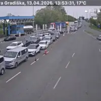 Duge kolone na izlazu iz Bi H