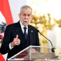 Alexander Van der bellen