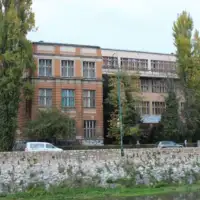 Gimnazija obala 872x610