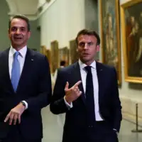 Kyriakos Mitsotakis Emmanuel Macron