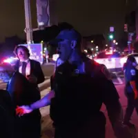 Sad policija pucnjava trump 872x610