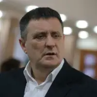 Vlado djajic 872x610