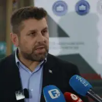 Camil durakovic