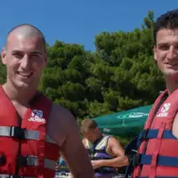 Ovo je opasni Elvis Selimovic koji je ubio brata u Tuzli etto