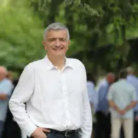 Srdjan mandic 872x610
