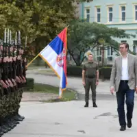 Srbija vojska vucic