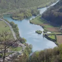 Una