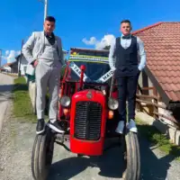 Maturanti tuzla