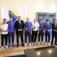 Konakovic zmajevi diplomatski pasos